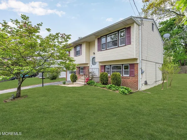 586 Pennsylvania Avenue, Brick, NJ 08724