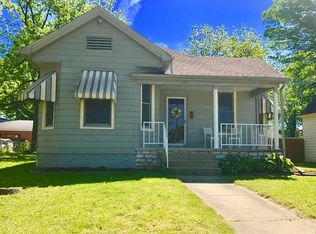 1813 State St, Alton, IL 62002