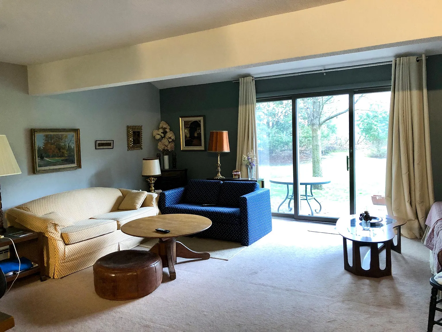 134 S Hemlock Ln — Photo 2