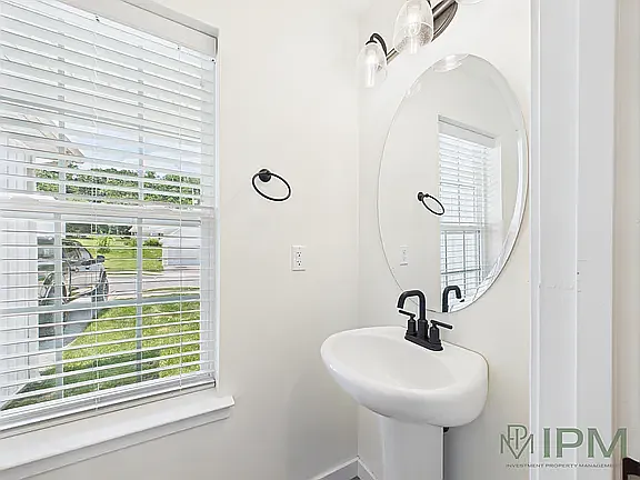 2581 Emma Ln — Photo 10