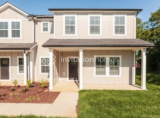 215 River Rock Dr, Lebanon, TN 37087