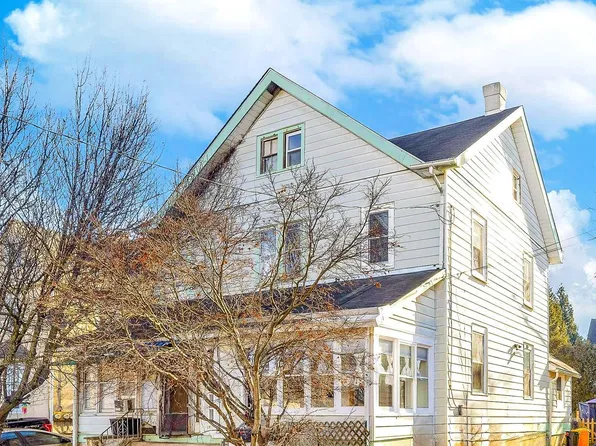 17 Prospect Ave, Bryn Mawr, PA 19010
