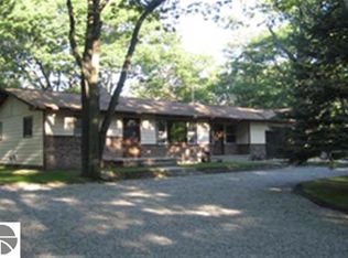 114 W Oak St, Au Gres, MI 48703