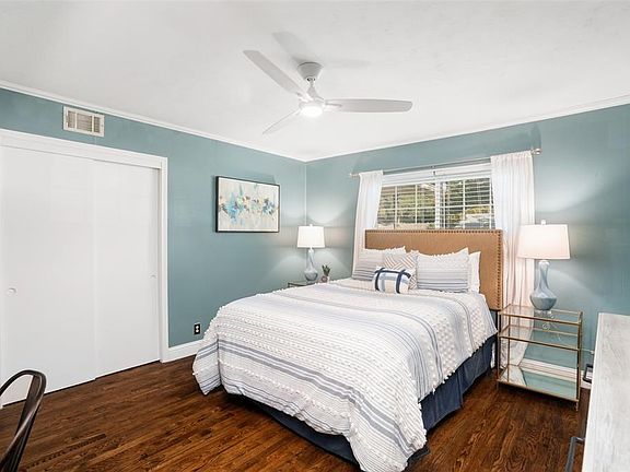 5th image of 731 Scottsdale Dr