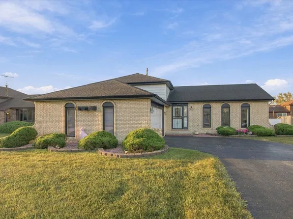 6239 White Birch Ln, Matteson, IL 60443