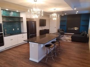 554 Junction Rd #410, Madison, WI 53717