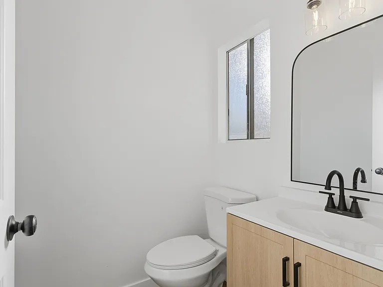 2601 Edmonton St #10B — Photo 4