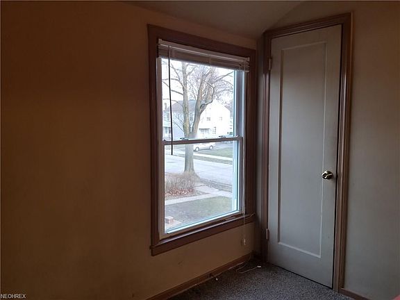 5th image of 14218 Gramatan Ave