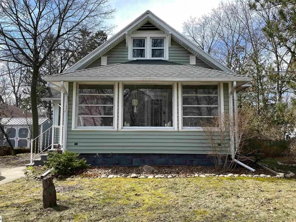 411 N Kinney Ave, Mount Pleasant, MI 48858