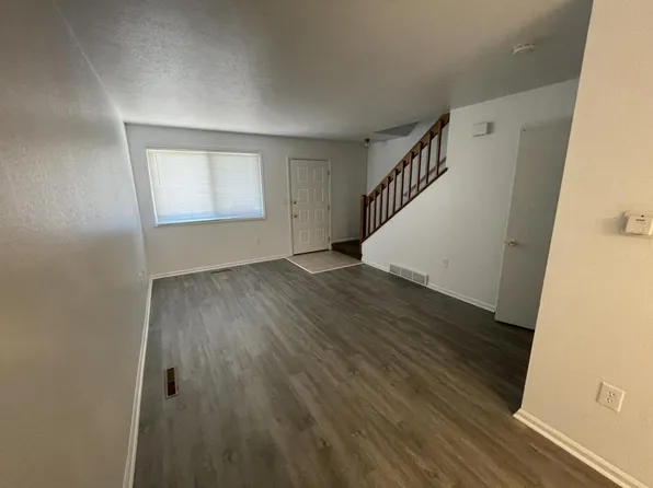 2151 E Bridge St APT A4, Brighton, CO 80601