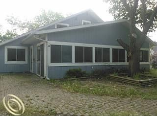 1st image of 2096 Commonwealth Ave