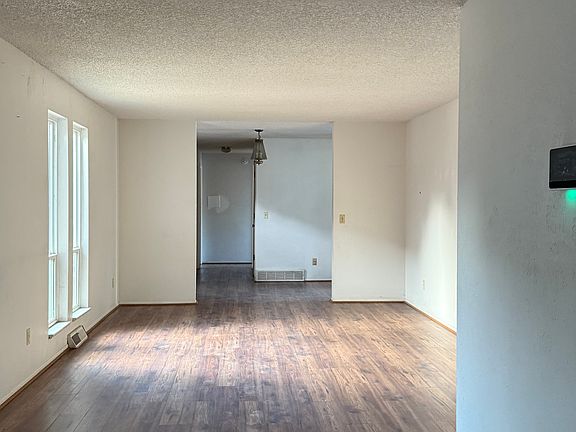 4th image of 4404 S Xenia St