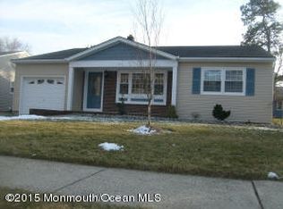 133 Castleton Dr, Toms River, NJ 08757