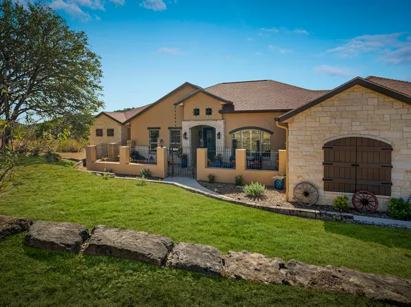 236 Echo Falls Lane, Comfort, TX 78013