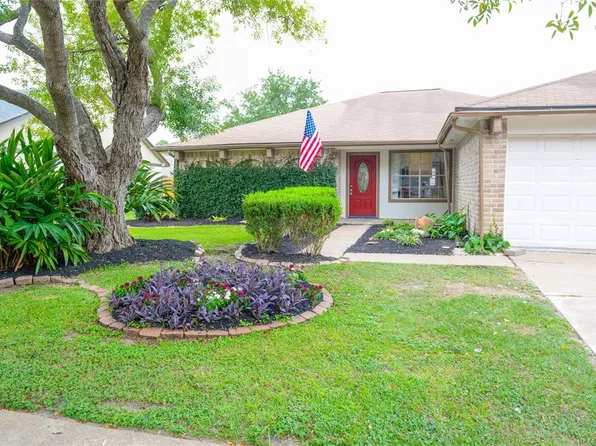 19630 San Gabriel Dr, Houston, TX 77084