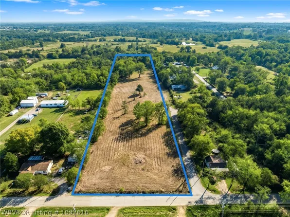 N Cedar Ave, Alma, AR 72921