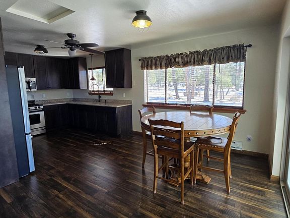 3rd image of 2795 Coyote Rdg