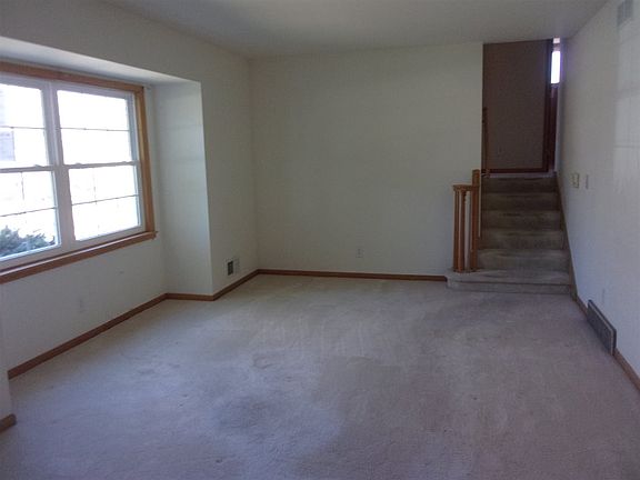 3rd image of 2590 Saint Anne Dr