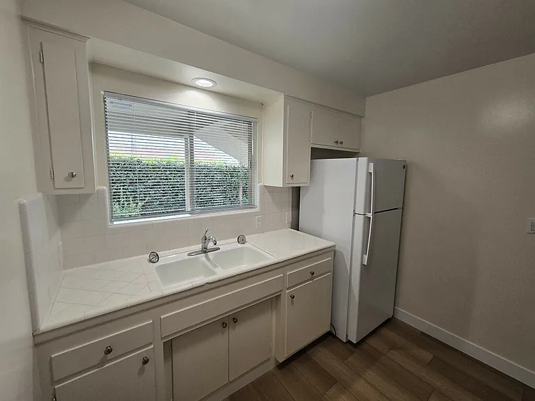 3340 Richland Dr #2 — Photo 9