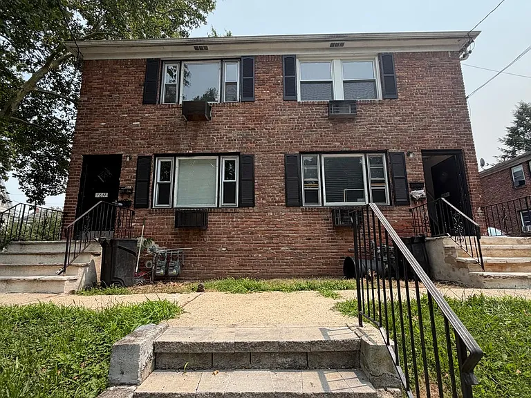 1617 Oliver St #2 — Photo 8