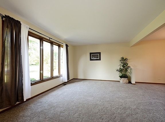 2nd image of 8850 Biloba St
