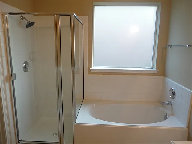 1631 Laura Anne Dr — Photo 12