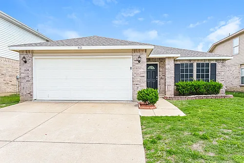 9121 Old Clydesdale Dr Photo 1