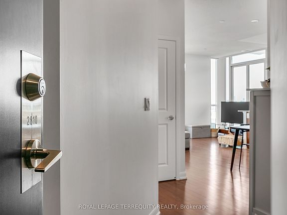 4th image of 215 Sherway Gardens Rd #2810