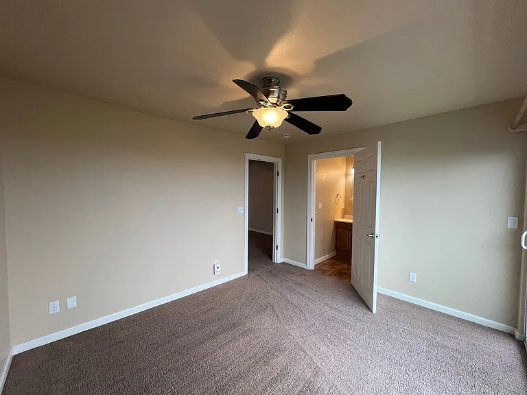 3302 Ocean Blvd — Photo 14