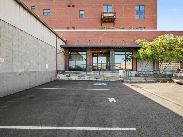 2250 Mary St APT 306, Pittsburgh, PA 15203