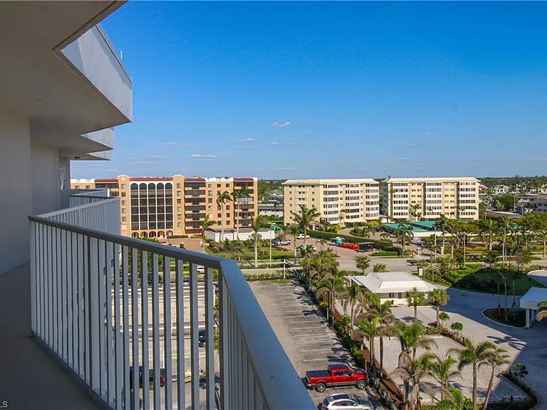 3443 Gulf Shore Blvd N #213 — Photo 39