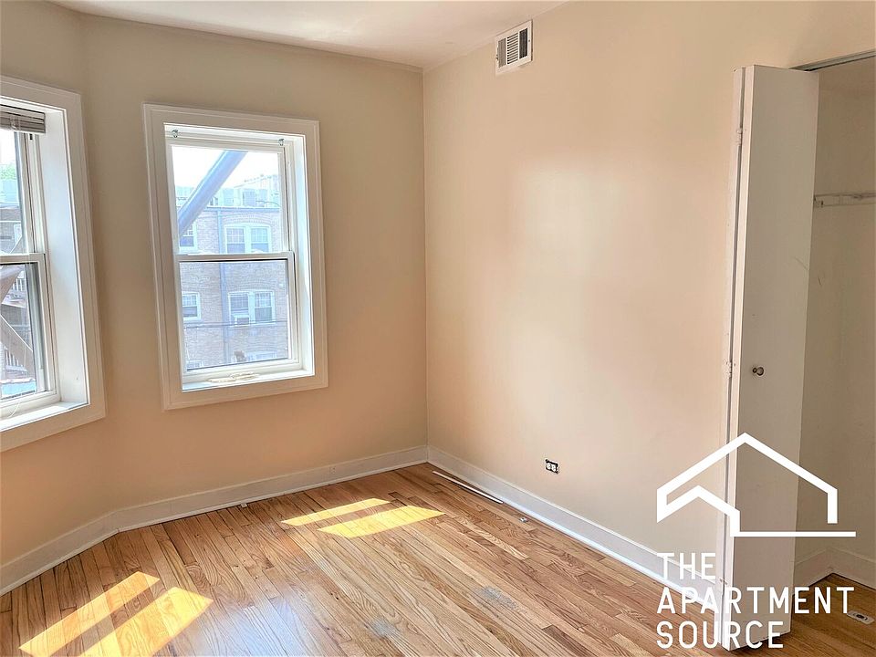 2nd image of 5610 N Western Ave APT 202