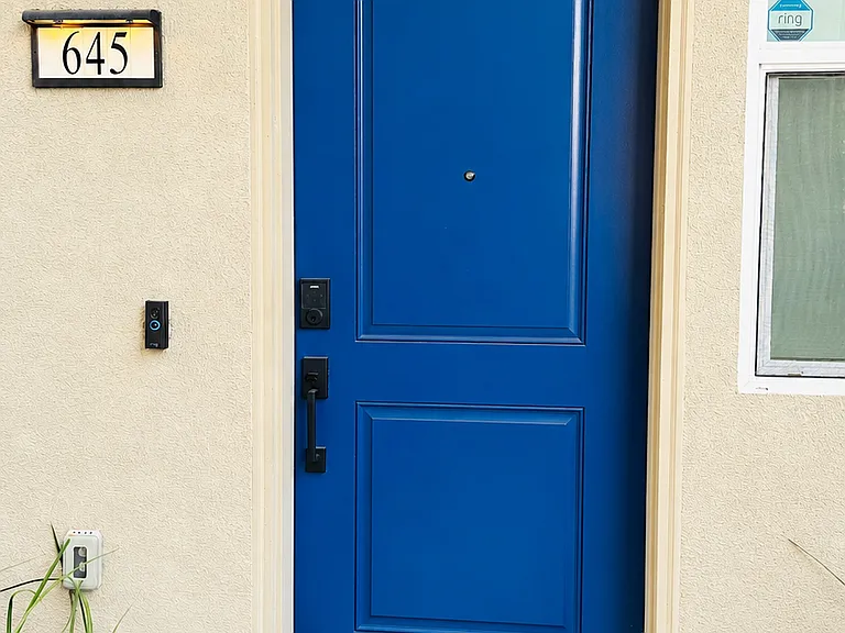 645 Toby Ct — Photo 5