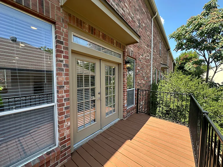 3610 Gillespie St #2 — Photo 18