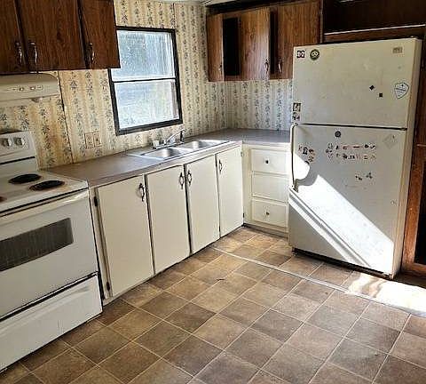 5th image of 1344 Princeton Kenly Rd #23