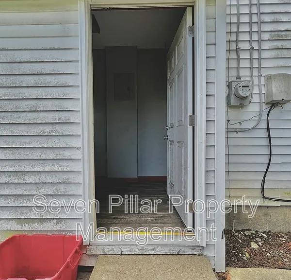 504 Martin St — Photo 18