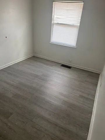 1269 Farley Dr — Photo 15