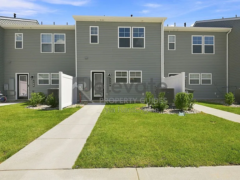 250 Greenpark Rd — Photo 21