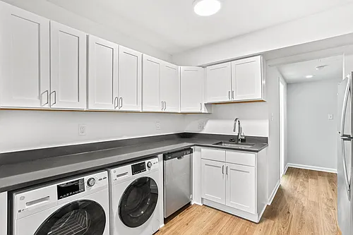 Fairway Apartments Photo 1