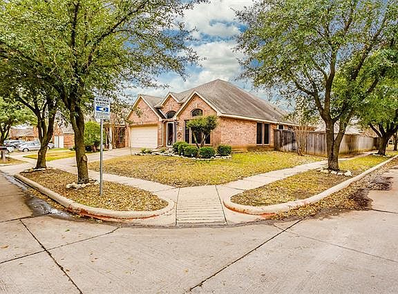 2nd image of 7950 Belladonna Dr