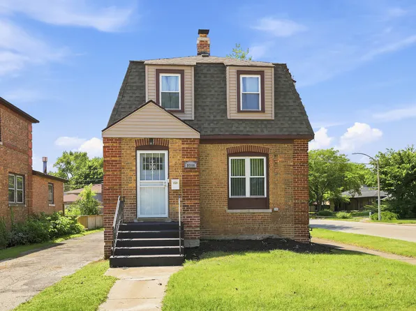 9300 S Francisco Ave, Evergreen Park, IL 60805