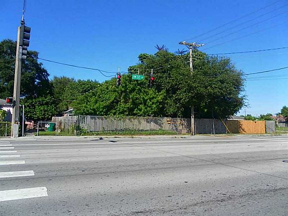 2nd image of 5158 NW 32nd Ave