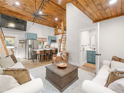 16772 N River Shores Rd, Northport, AL, 35475