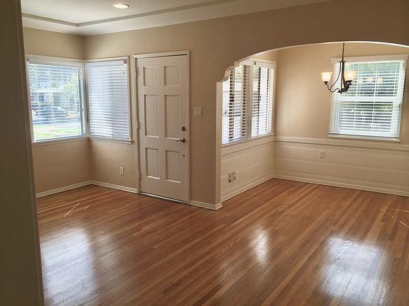 3rd image of 4276 Jasmine Ave