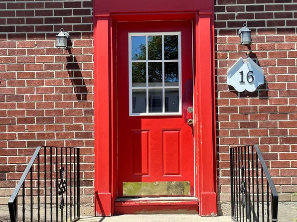 16 Fairview Drive #3, Danbury, CT 06810