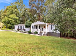 329 Apple Hill Rd, Easley, SC 29642