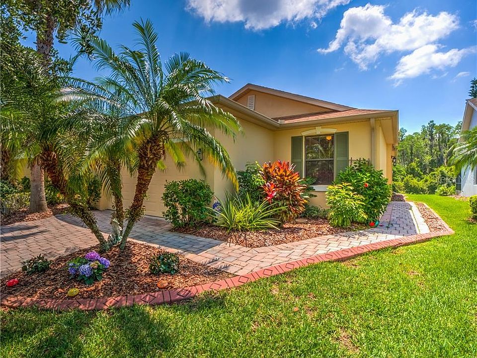 1st image of 652 Grand Canal Dr