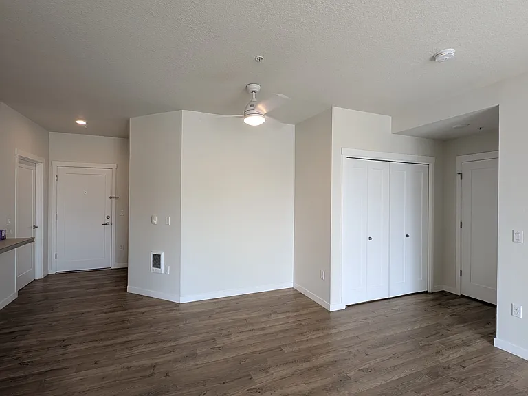 11715 SW Valencia Ln #306 — Photo 42