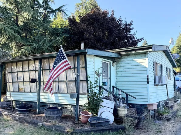 392 NW Main St, Willamina, OR 97396