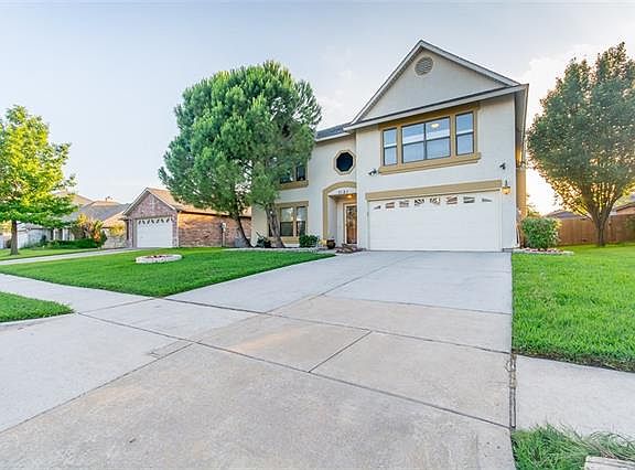 2nd image of 3121 Spyglass Dr